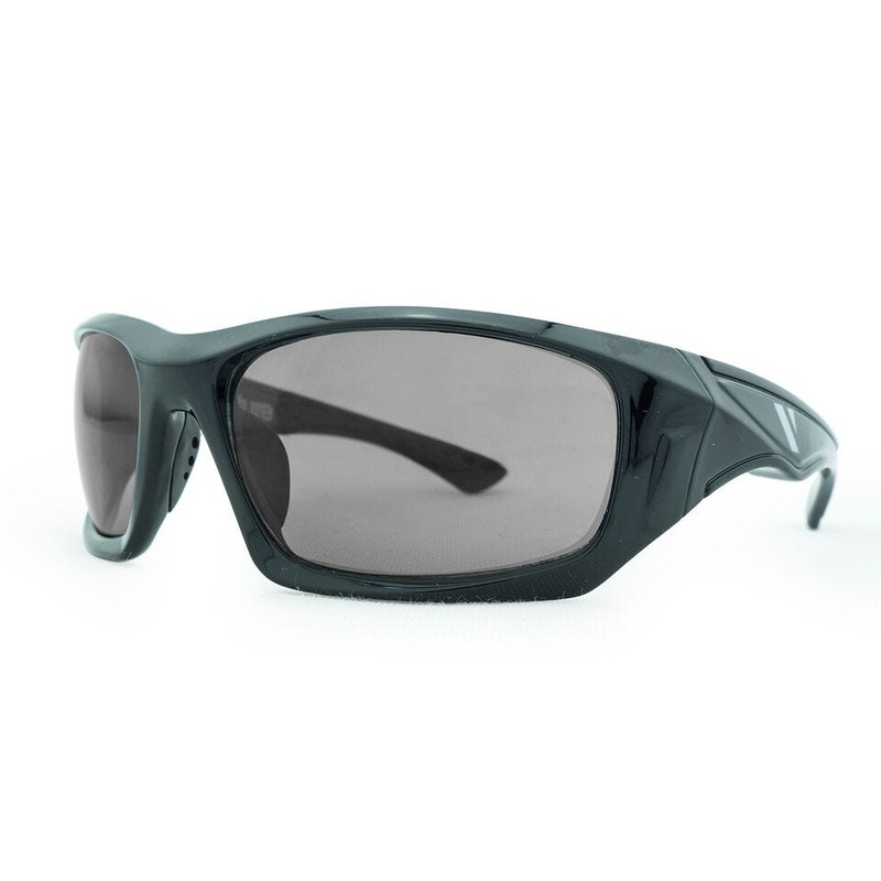 Venture The Axe Sunglasses Black/Smoke Revo