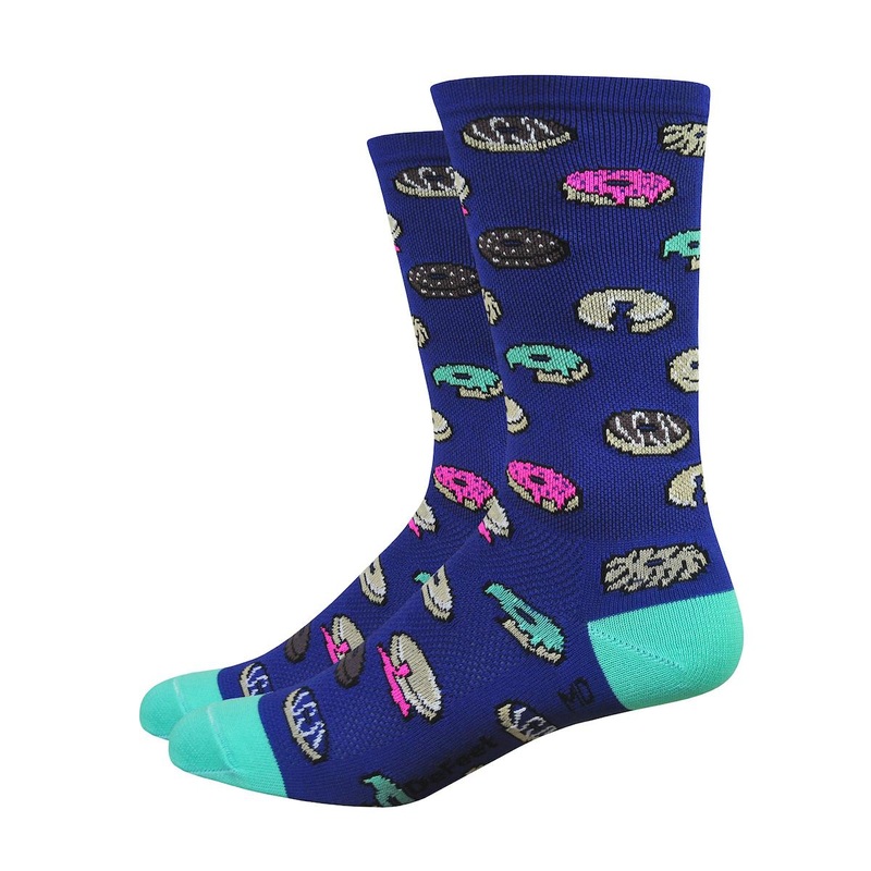 DeFeet Aireator Socks 6” Donut Navy MD