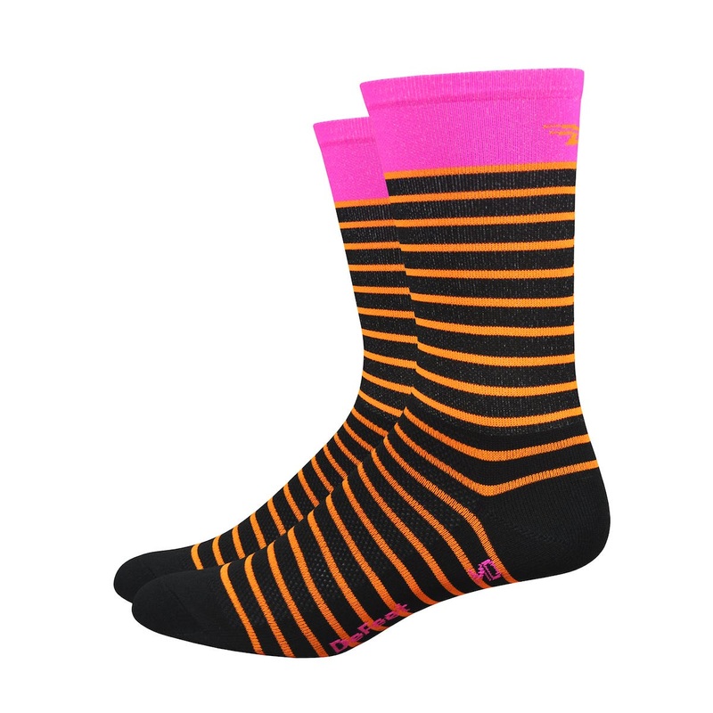 DeFeet Aireator Socks 6″ Sailor Black
