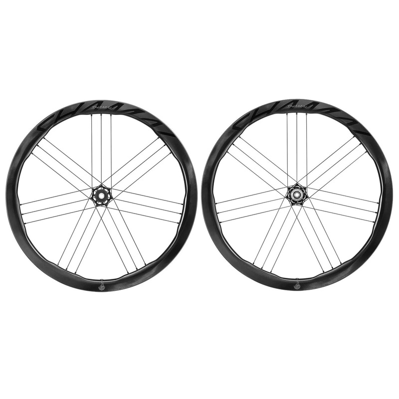 Couple Room Room Shamal Carbon C23 2025 Shimano