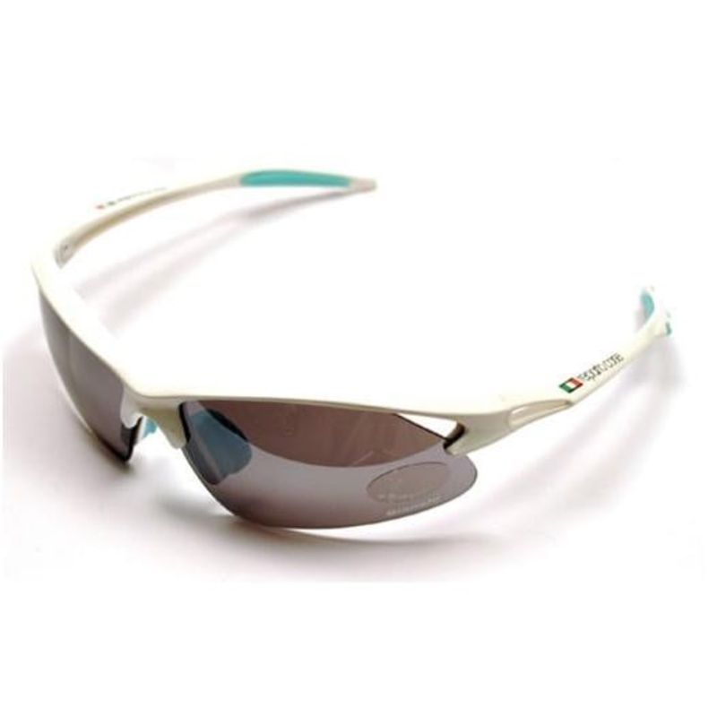White glasses Aquila 2