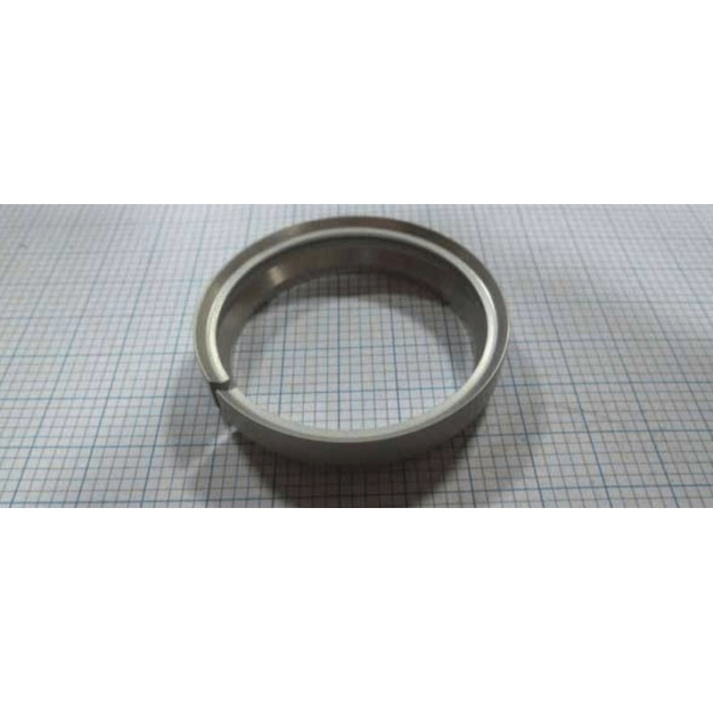 HDS SBC 1.5 Lower Bearing Adapter For Non SBC Forks