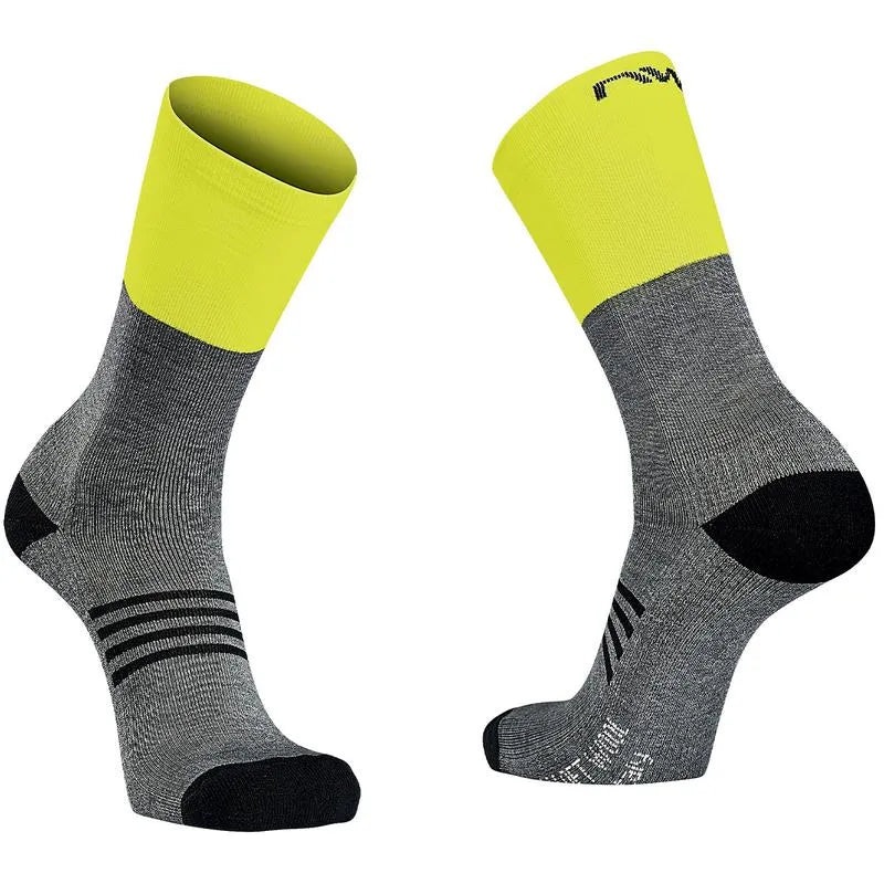 Northwave Extreme Pro High Mens Cycling Socks (Grey/Yellow) M