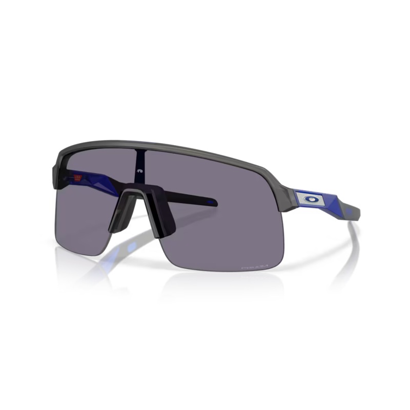 Oakley Sutro Lite Sunglasses (Matte Grey Smoke/Prizm Grey)