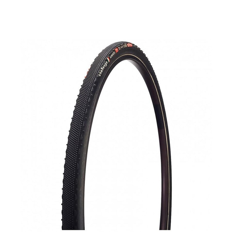 Challenge Almanzo Tire 700x33c